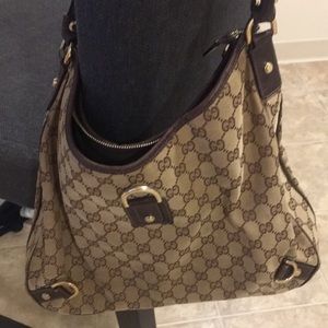 Gucci purse